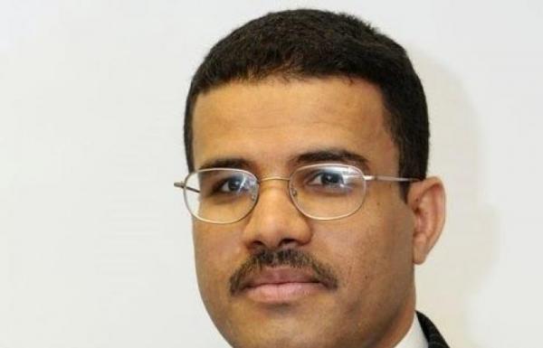 دبلوماسي يمني يفترض "انقلابا" في سلطنة عمان واليمن تساهم في قتل العمانيين ويتساءل: ماذا سيكون موقف السلطنة؟ 