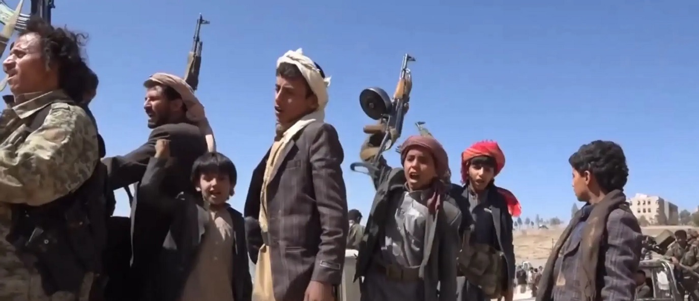 وزير يمني: مئات الحوثيين بينهم عشرات الأطفال أُسروا في مواجهات مأرب