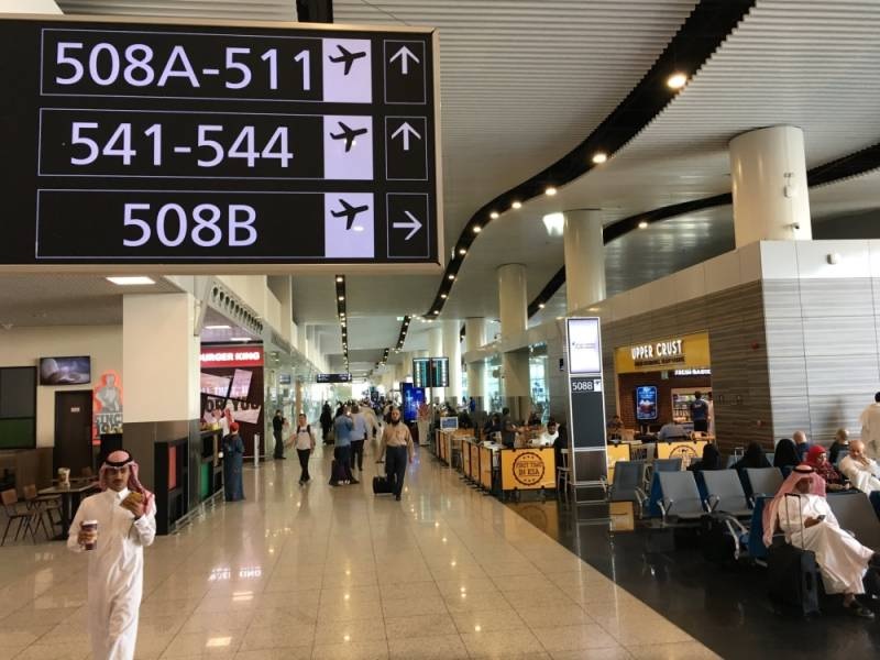 قرار سعودي مفاجئ بشأن اليمنيين الحاصلين على جنسية أجنبية (تفاصيل)