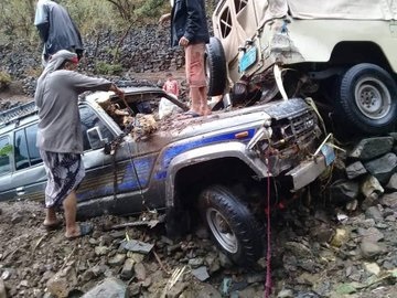 مقتل 13 يمنياً بينهم طفلان إثر سيول الأمطار الموسمية في عدة محافظات