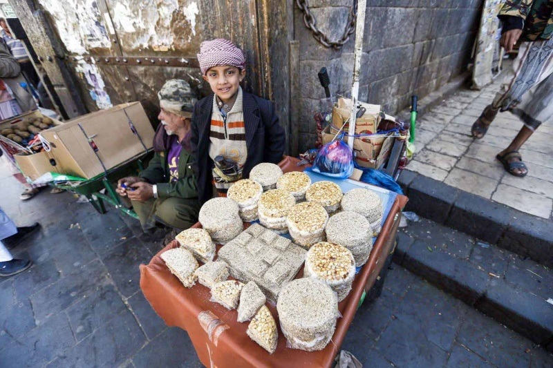 أطفال اليمن.. رفضتهم المدارس فتشردوا في سوق العمل