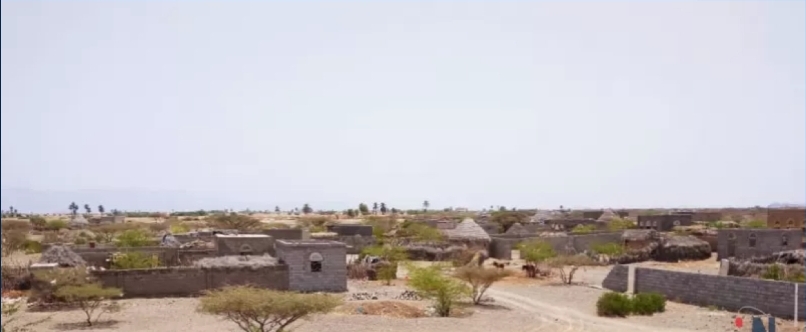مقتل عامل وإصابة ضابط أمن في إطلاق نار شمالي المخا