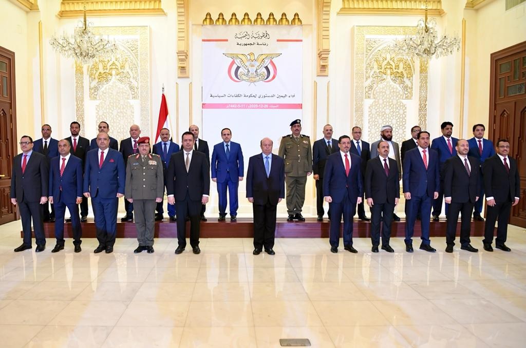 صحيفة: مستقبل الحكومة اليمنية على المحك.. وهذا السبب!