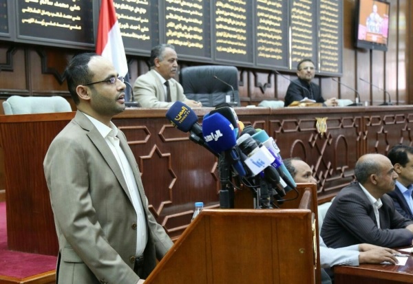برلمان صنعاء ممنوع من الانعقاد باوامر حوثية والسبب "ملفات فساد"