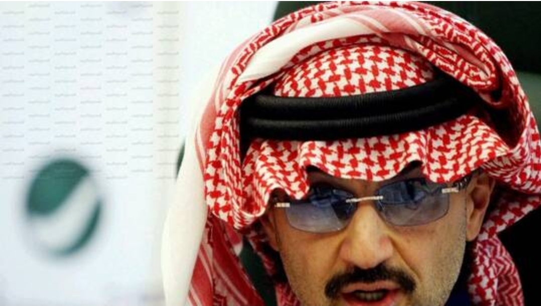 الوليد بن طلال ينشر صورة مثيرة للجدل قد تتسبب بأزمة سياسية