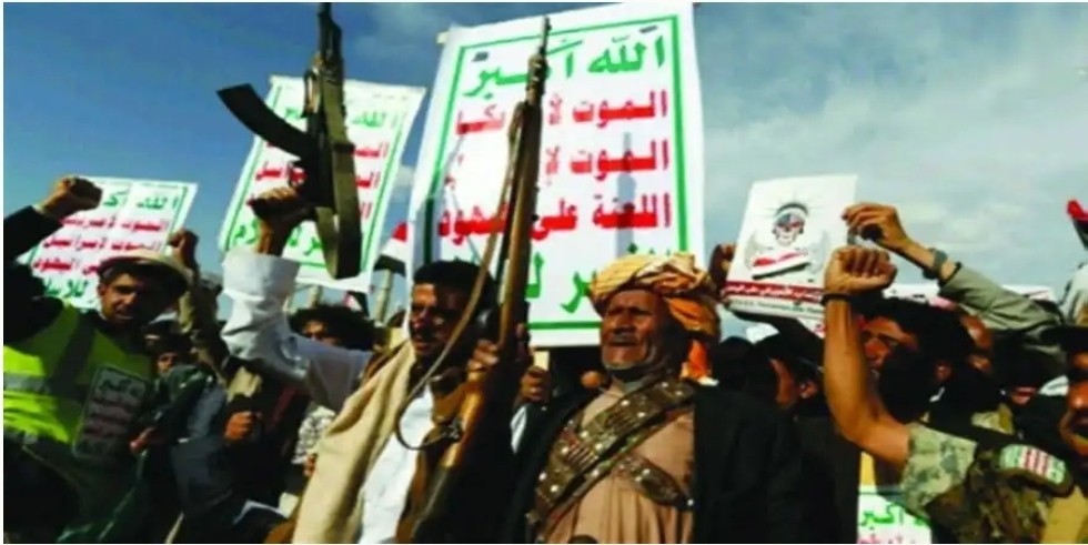 صحفي يمني يتحدث عن السر وراء استماتة" الحوثيون"لفتح "مطار صنعاء"