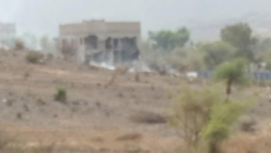 الميليشيا الانقلابية تفجر ثلاثة منازل في محافظة عمران