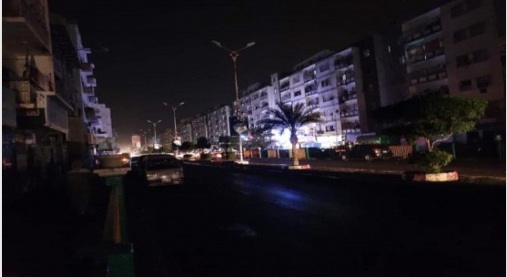 محطات الكهرباء الخاصة بعدن توقف التوليد والسبب مديونيات الحكومة