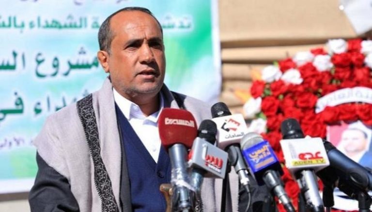 صحيفة سعودية: الحوثيان حامد والصادق مهندسا نهب شركات اليمن