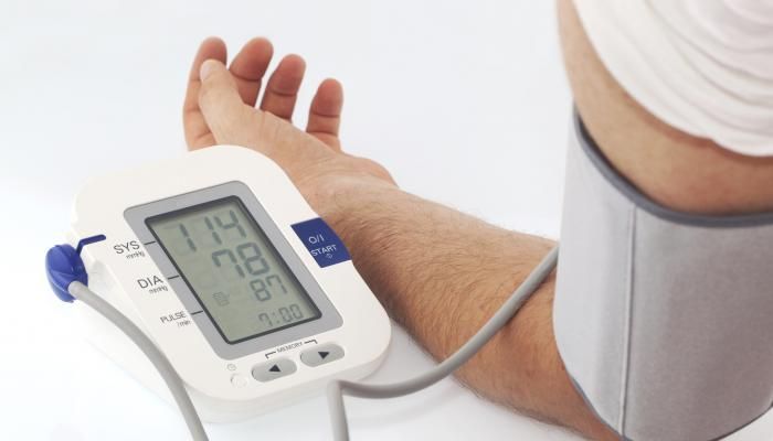 بـ5 خطوات.. هكذا يمكن ان تقيس ضغطك في المنزل باحترافية بدون جهاز!