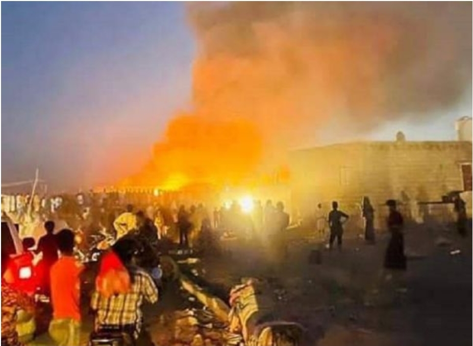 عاجل ...حريق هائل  بمخيمات النازحين بمأرب مخلفا أضرار كبيرة "تفاصيل"