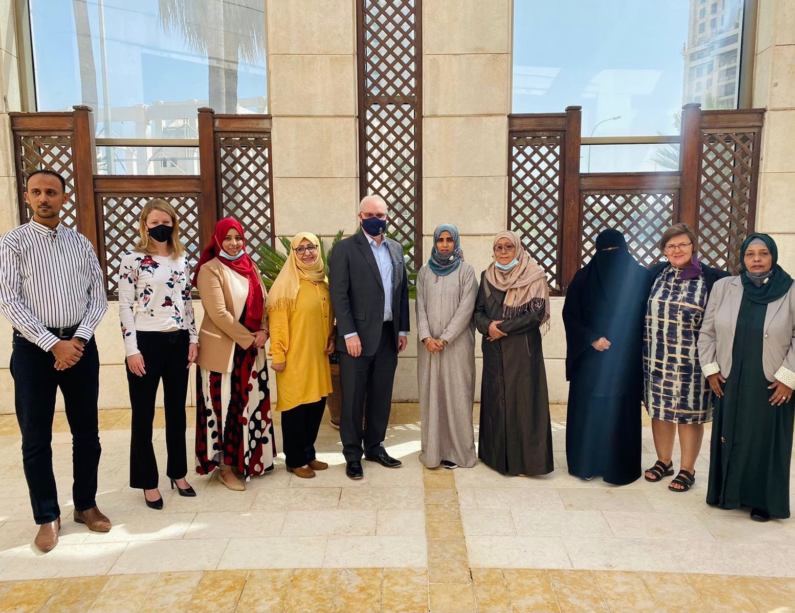 الخارجية الاميركية تؤكد التزامها بدعم إشراك المرأة في عملية السلام في اليمن