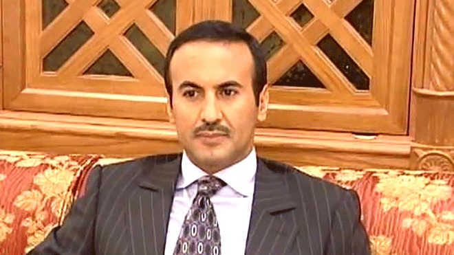 أحمد علي يخرج إلى العلن ويظهر بشكل غير متوقع في مقر "أحفاد سبأ" في الامارات (صور)