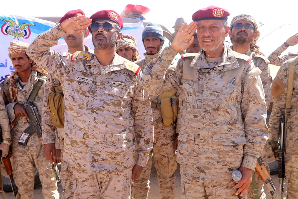 بن عزيز في اقوى تصريح من مارب: 2021 عام الخلاص النهائي من العصابة الحوثية "إلى الأبد"