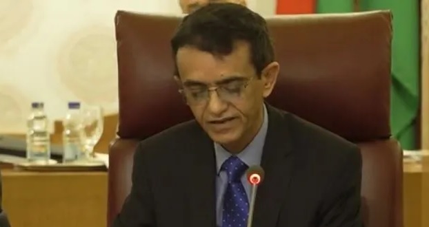 برلماني يمني يهاجم الاحزاب: تغيب في أحلك الظروف وتتحلق بحضور مهيب وقت المحاصصة