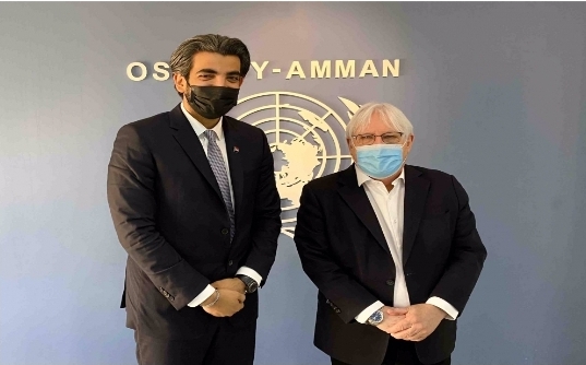 البيض... يلتقي المبعوث الأممي إلى اليمن مطالبا بتفاوض مع هادي