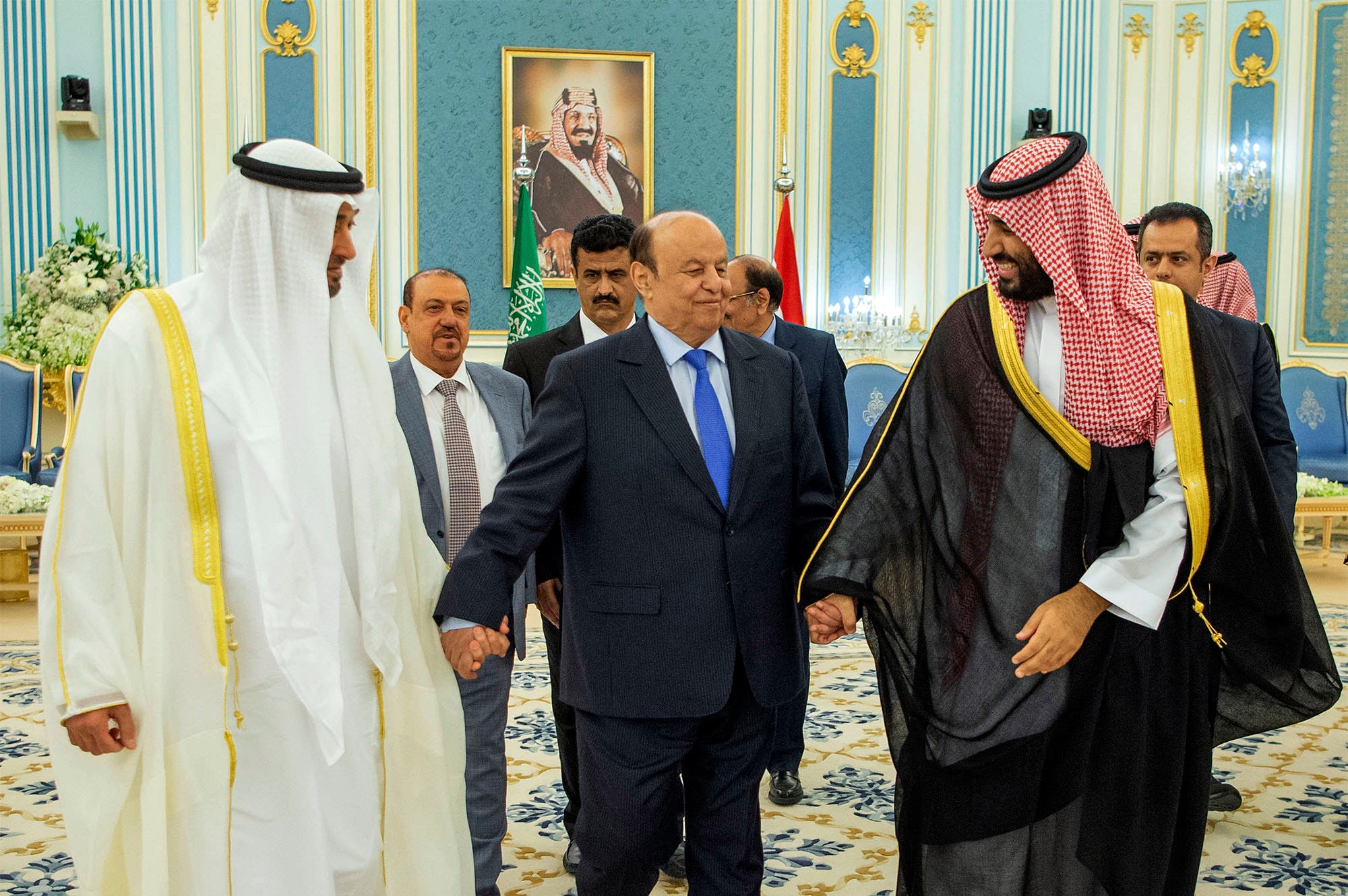 الشرعية تحذر من إفشال "اتفاق الرياض"