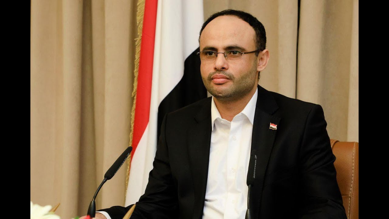 الحوثيون يقيلون وزيرة حقوق الانسان ويعينون "زينبية" لرئاسة اللجنة الوطنية للمرأة