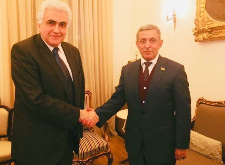 لبنان تلغي التحريات الأمنية بحق اليمنيين وتضع 3 شروط للحصول على تأشيرة الدخول