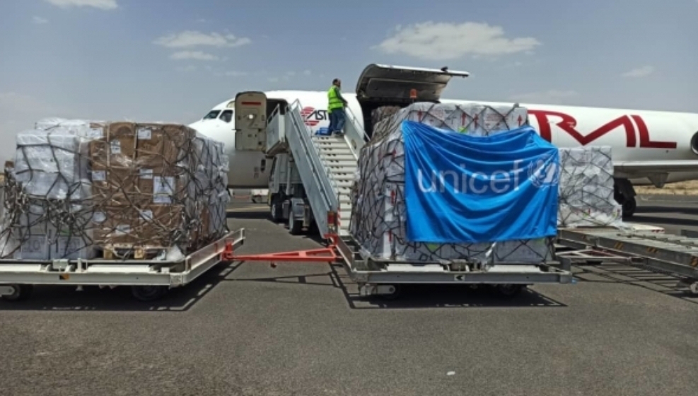 اليونيسيف...اكثر من مليون و 800 الف جرعة لقاح تصل مطار صنعاء 