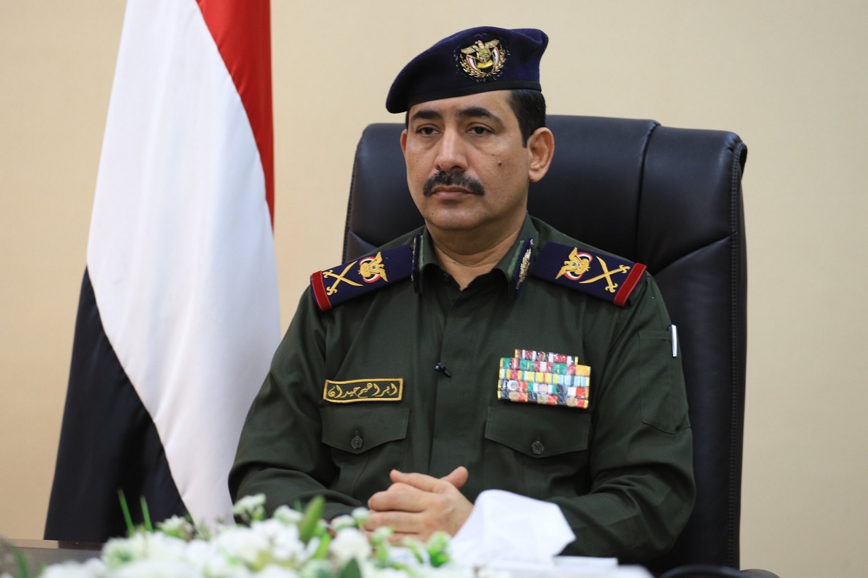 وزير داخلية اليمن: نلاحق العناصر التخريبية التي تستهدف المنظمات في المناطق المحررة