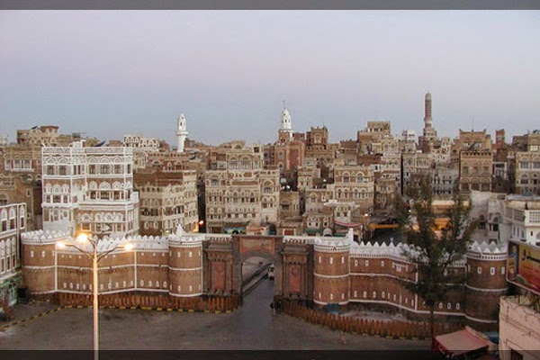 الحوثيون يخنقون صنعاء [تفاصيل]