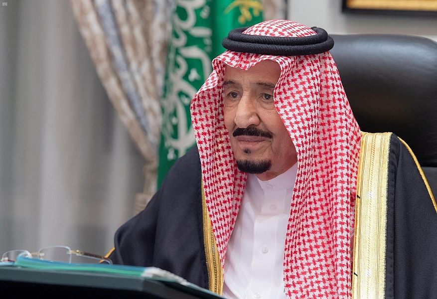 "الوزراء السعودي" برئاسة الملك سلمان: نقف إلى جانب اليمن 