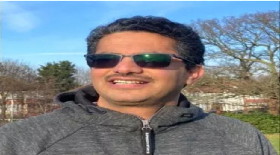 سياسي يمني..رفع حركة الحوثيين من قائمة المنظمات الإرهابية سيربك الجماعة أكثر من قرار إدراجها
