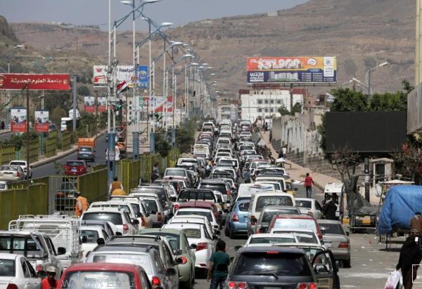 الحوثيون يتجهون لإقرار جرعة جديدة في المشتقات النفطية بصنعاء