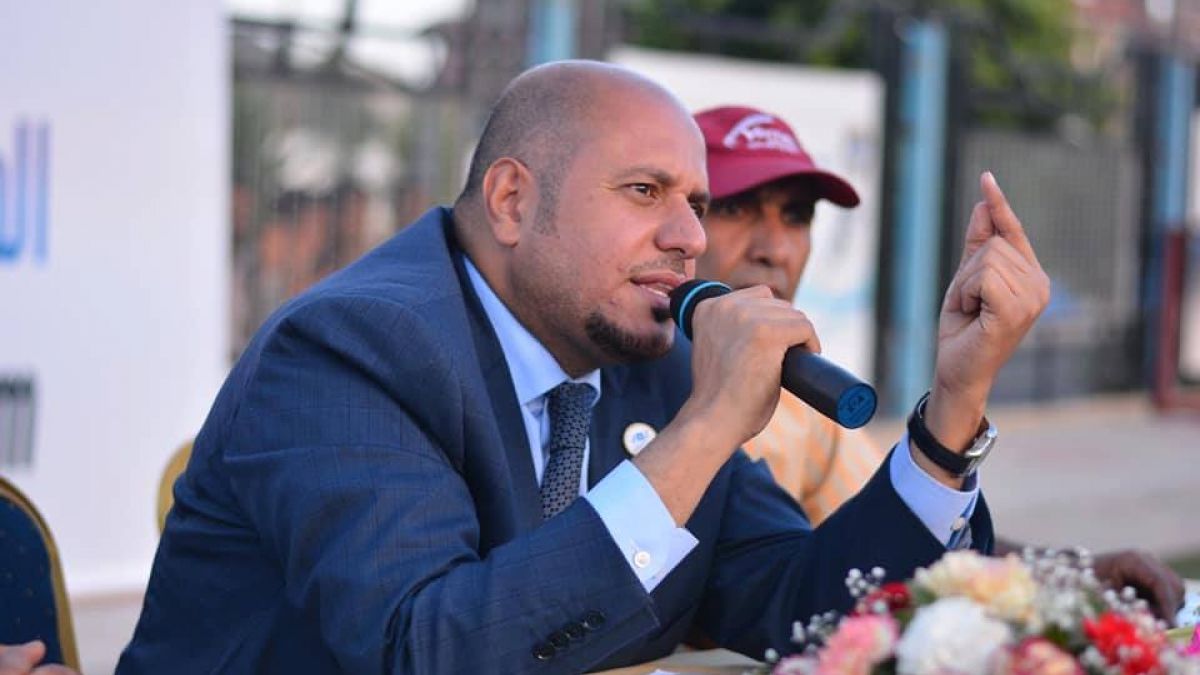 سارع بحذفه لاحقا.. أمين صنعاء ينشر منشور مفاجئ يشتكي "الأساليب الواطية" للحوثة.. ويؤكد: طفح الكيل