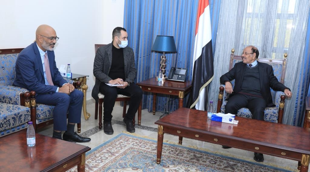 الرئاسة  اليمنية تجدد المطالبة بإدراج الحوثيين ضمن الجماعات الارهابية
