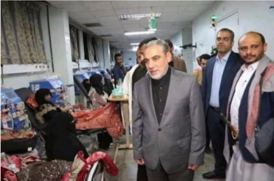 صنعاء...صور جديدة لحاكم ايران جلبت مزيداً من النقمة والردود الساخطة .
