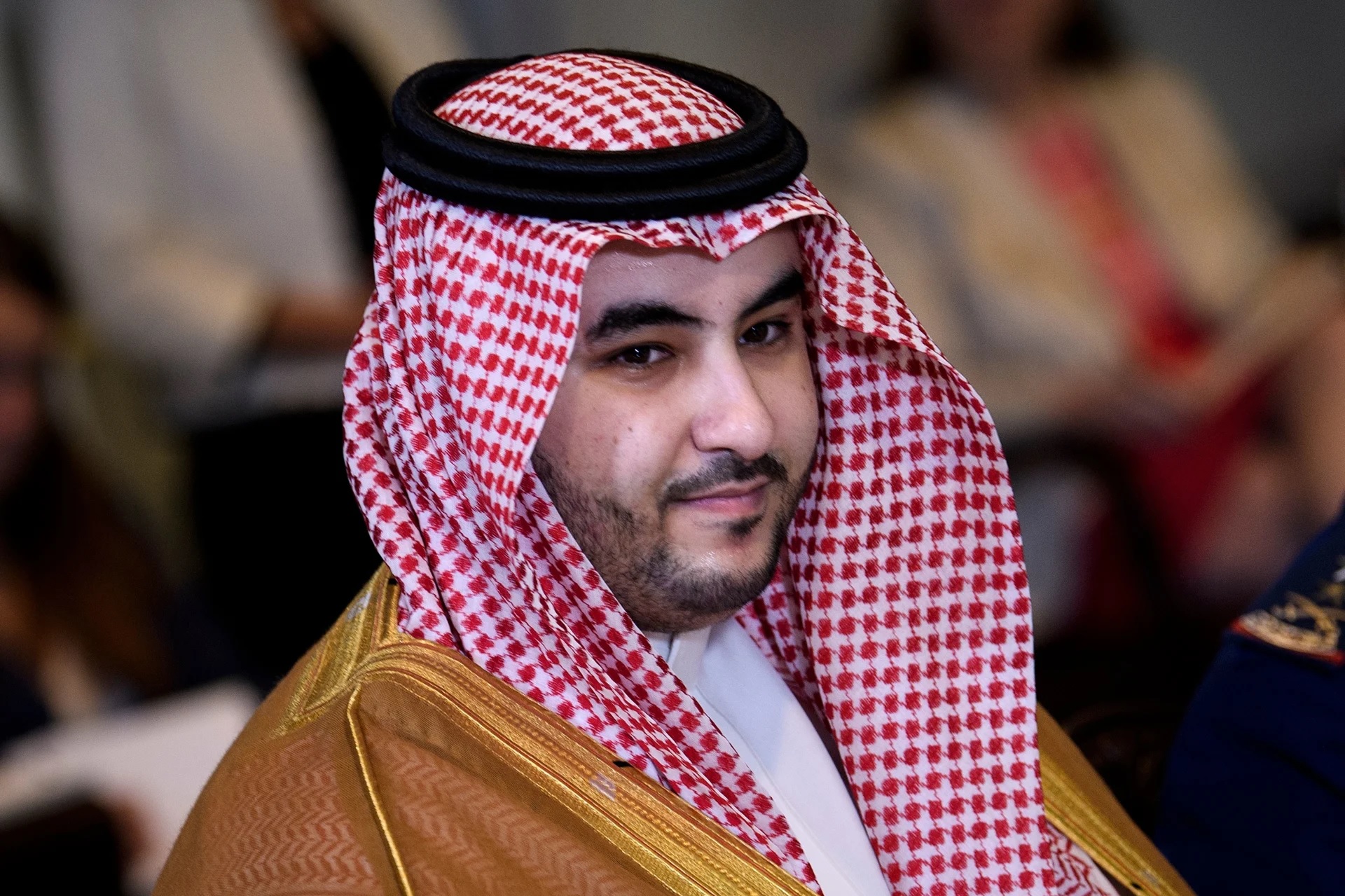 الكشف عن تفاصيل لقاءات أمير سعودي مع مسؤولين أمريكيين واليمن ضمن الأجندة