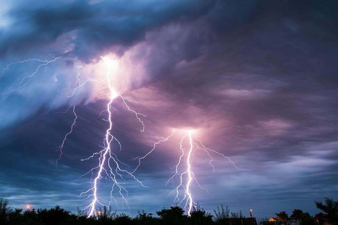 وفاة 18 شخصا إثر صواعق رعدية شمال غرب اليمن