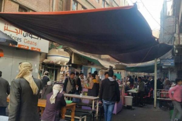 الحوثي يفرض ضريبة سياحة على المطاعم بالعاصمة صنعاء