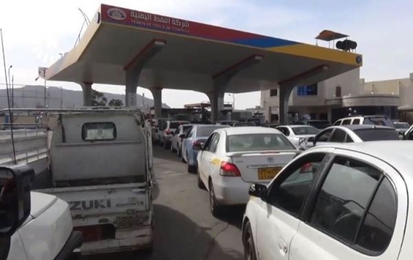 الحوثيون يعتزمون فرض زيادة بأسعار المشتقات النفطية في مناطق سيطرتهم 