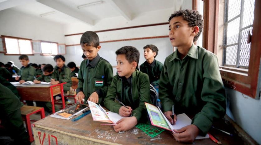 الحوثيون يزورون حديثاً عن النبي في منهج الصف التاسع - (صورة)