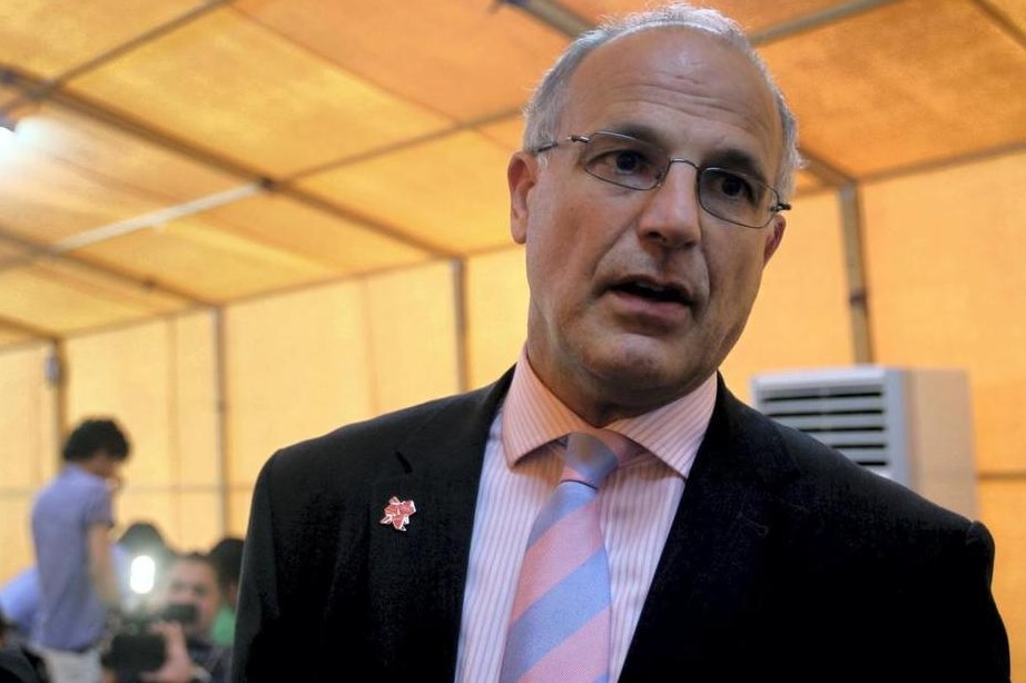 بريطانيا: إيران تصنع المشاكل في اليمن والسعودية الصديق الحقيقي ووقف الحرب سيقلص نفوذ طهران