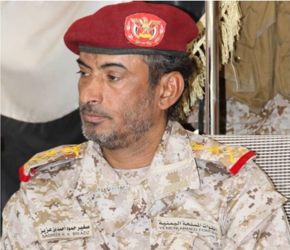 رئيس هيئة الأركان العامة ينتقد الموقف الأممي تجاه الأوضاع الإنسانية في اليمن