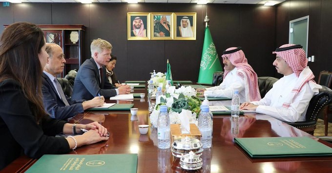 السعودية تؤكد دعمها لحل سياسي شامل في اليمن