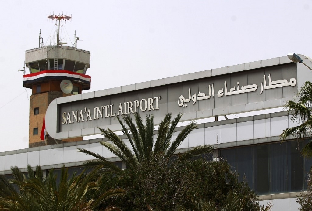 رويترز: الحوثيون يستعدون لمعاودة فتح مطار صنعاء