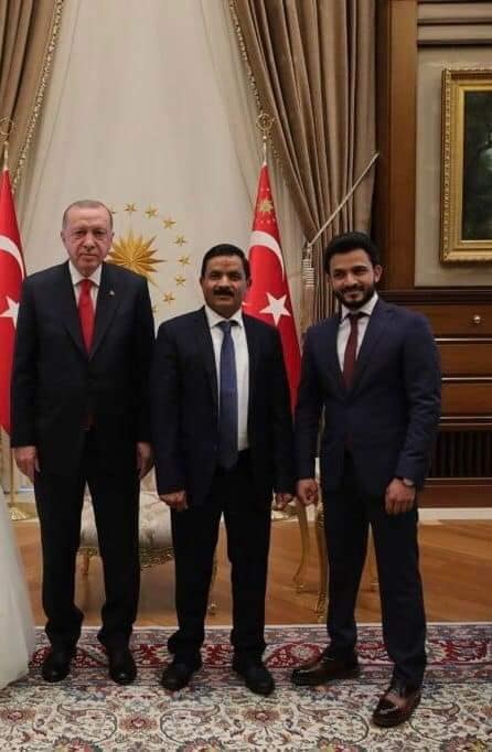 شاب يمني يعقد قرانه على إبنة مسؤول تركي بارز بحضور الرئيس اردوغان 