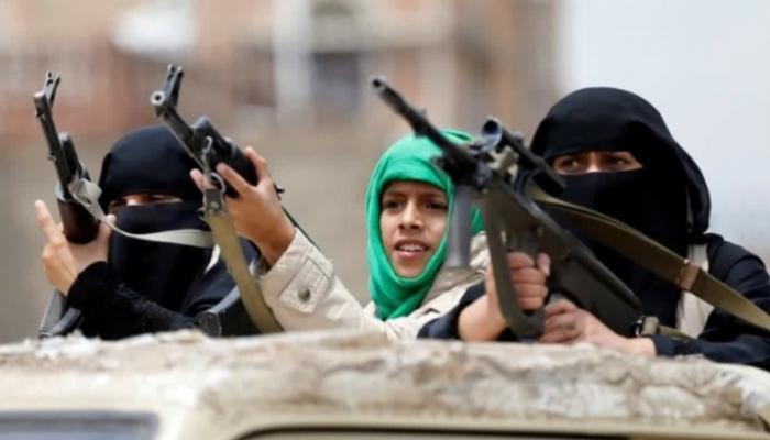 تقرير دولي: الحوثيون يجندون فتيات في قوة "الزينبيات" بغرض التجسس 
