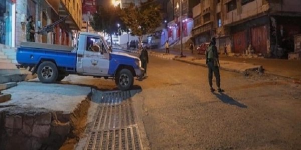 قوات "أبو العباس" تهاجم معسكرا للأمن في تعز