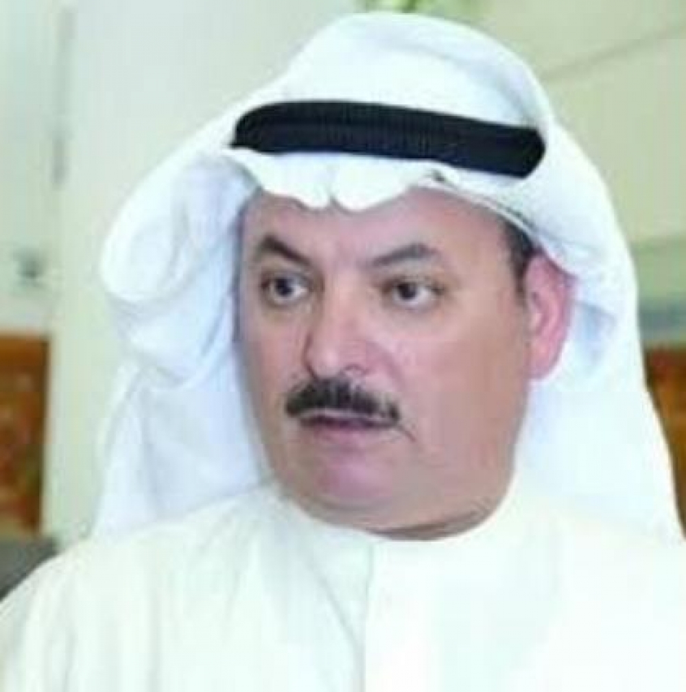 سياسي كويتي يطلب اللجوء السياسي بعد تغريداته عن اليمن