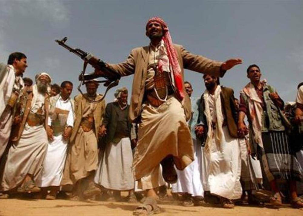 صحيفة سعودية ترصد احتفالات سكان صنعاء بتصنيف الحوثيين «منظمة إرهابية»