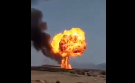 شاهد بالفيديو...لحظة انفجار محطة غاز في أبين