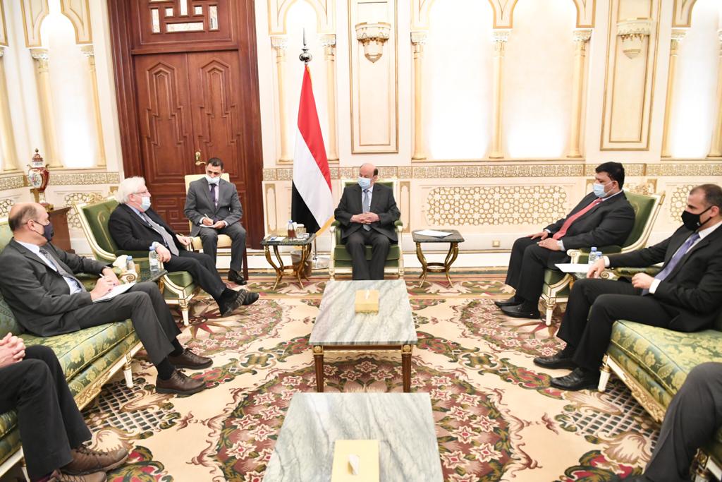 أطراف النزاع اليمني تتسلم مسودة لإنهاء الصراع