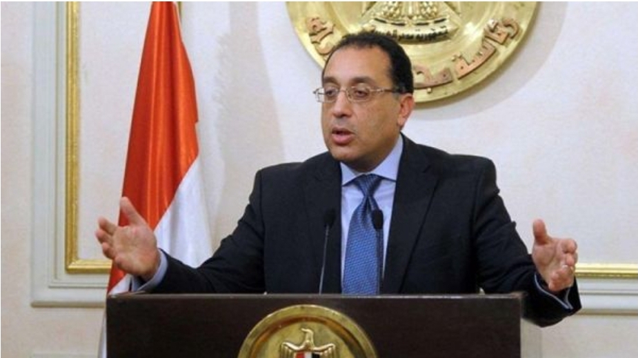  رئيس الوزراء المصري.. يؤكد على تأمين الملاحة عبر مضيق باب المندب.. ومعاملته لليمنيين على قدم المساواة مع شعبه