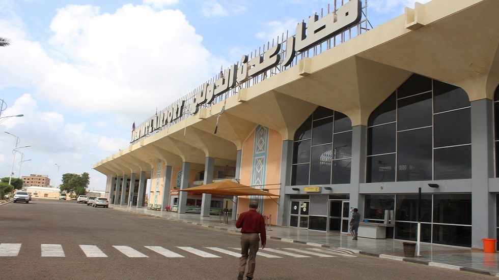 خلل فني يعطل مطار عدن الدولي